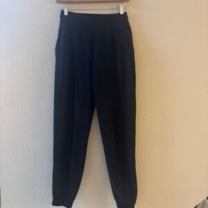 LULULEMON Scuba Jogger Sweatpants JoggerBlack Size 4 Women's Athletic Athlesiure